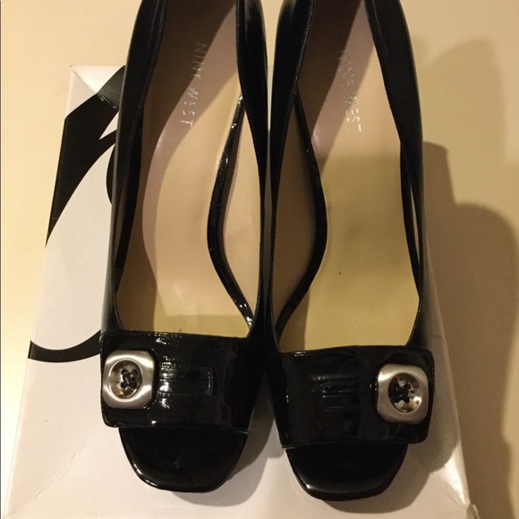 Shoes - Picture 2 of 2